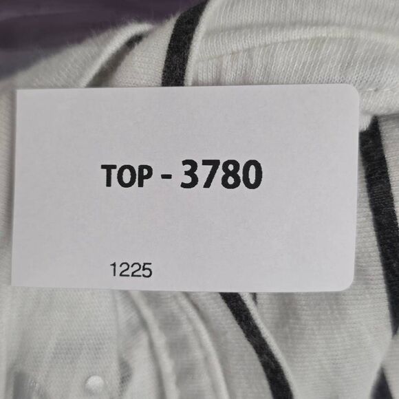 Maurices 24/7 White Gray Striped Tee XS - Picture 7 of 7